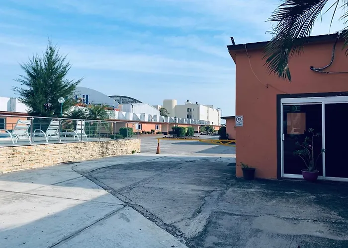 Hotel Rio Inn