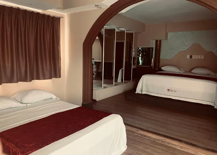 Hotel Rio Inn
