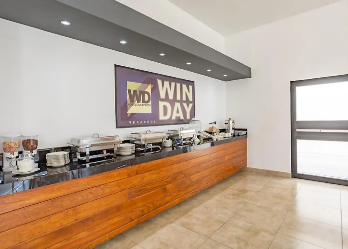 Win Day Veracruz - Hotel Express