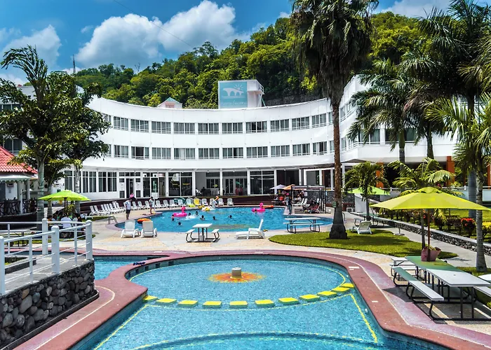 Hotel Puente Nacional&Spa